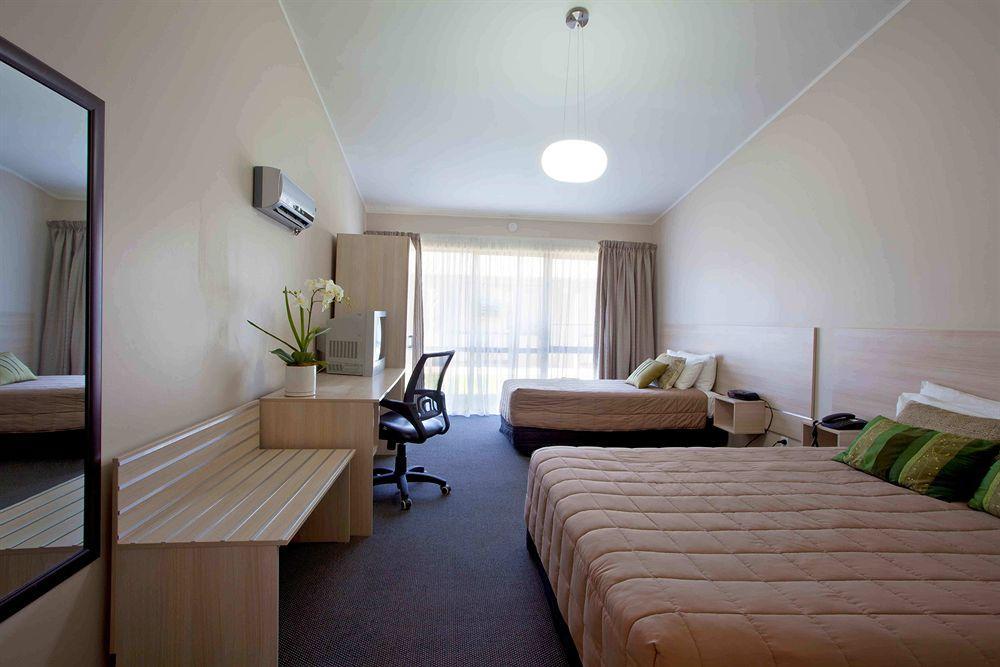 Hostel Kiwi Airport Backpackers Auckland Zewnętrze zdjęcie